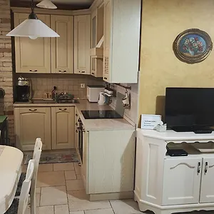 Dado Apartment