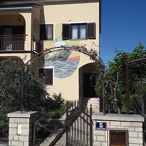 Mirela Appartement
